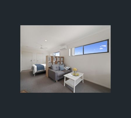 16 Grenfell Street, Mount Gravatt East, Qld 4122 - Photo 4