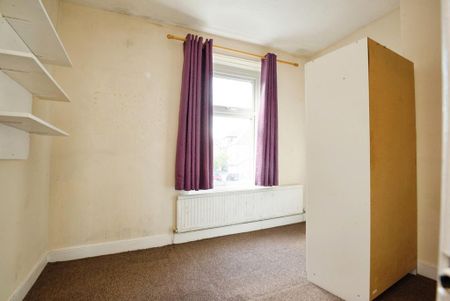 4 bedroom house to rent - Photo 2