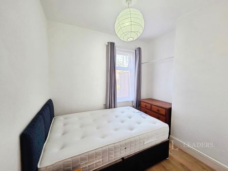 House share to rent - Photo 2