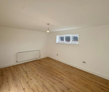 The Lammas - Photo 5