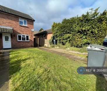 3 bedroom semi-detached house to rent - Photo 5