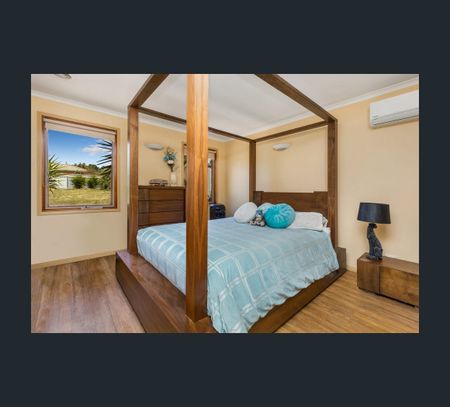 24 Sandhurst Road, California Gully, Vic 3556 - Photo 3