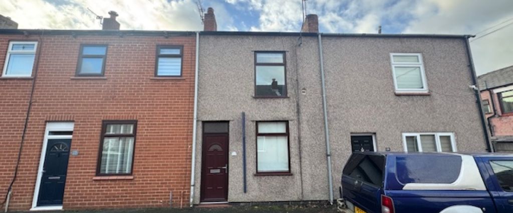 2 Bedroom Terraced House - Photo 1