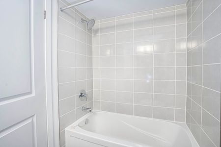 For Lease - 205 West Oak Trail Unit# 32, Kitchener, Ontario - Photo 3