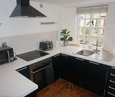 1 bedroom barn conversion to rent - Photo 2