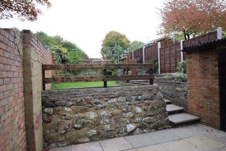 Old Bridge Walk, Rowley Regis, B65 - Photo 3