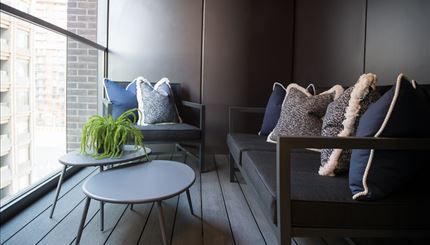 Thornes House, SW11, London - Photo 1