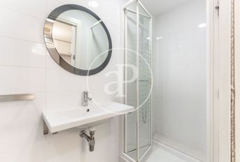 5 bedroom luxury Apartment for rent in Valencia