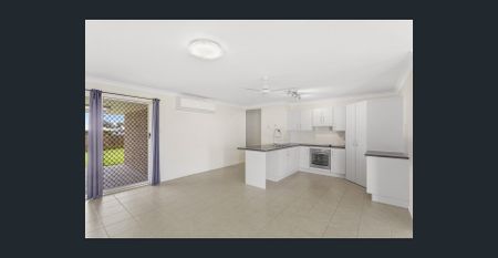 Well presented family home - Photo 4