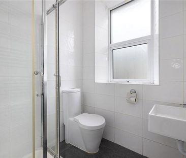 244 Foxrock Grove Kill Lane Dublin 18 - Photo 6