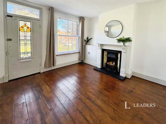 3 bedroom terraced house to rent - Photo 1