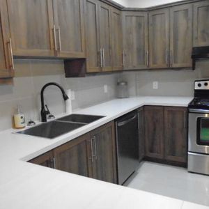 5 ½ Papineau 5 électros Montréal LIBRE - Photo 2