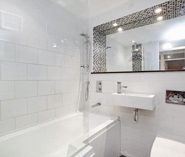 2 bedroom maisonette to rent - Photo 5