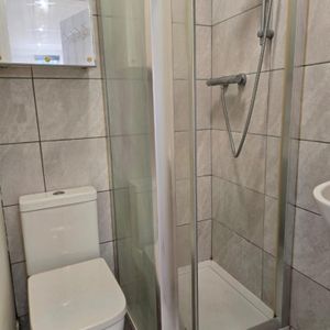 1 bedroom Property To Let Total Size: 1113 SQ FT - Photo 2