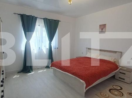 Apartament de 2 camere, Curte, Ac, Centrala, Parcare, Zona Magnolia - Fotografie 5