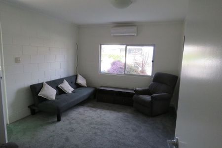 2BR Fully Furnished Unit close to town centre. - Photo 3