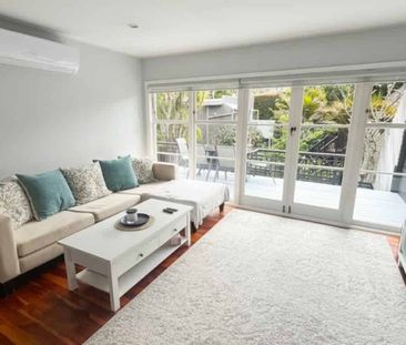 Fully Furnished 3 beds in St Heliers - Photo 2