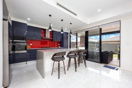 Family Home for Lease in Marsden Park - Photo 4