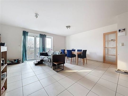 Appartement te huur - Photo 1