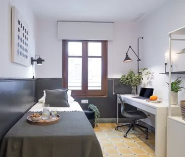 Carrer de lEscorial, Barcelona, Catalonia 08024 - Photo 1