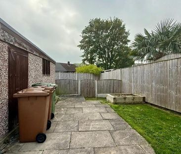 2 bedroom semi-detached house to rent - Photo 4