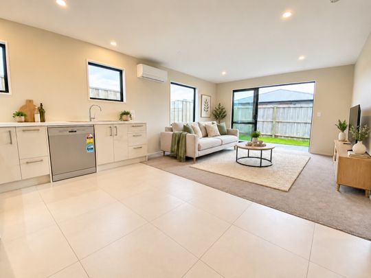 87 Faringdon Boulevard, Rolleston - Photo 1