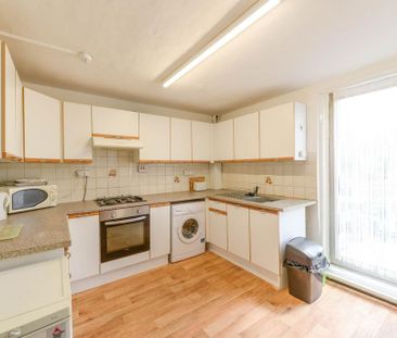 1 bedroom property to rent - Photo 6