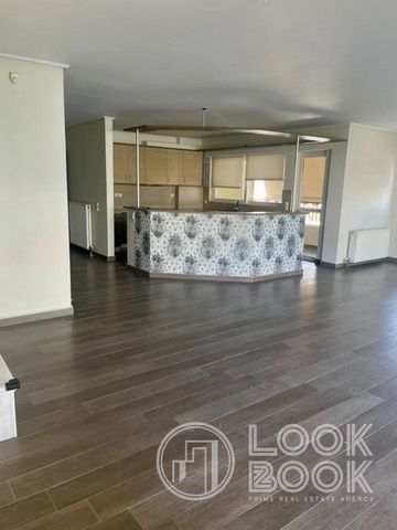 Διαμέρισμα για ενοικίαση Κάτω Γλυφάδα (Γλυφάδα) - Photo 2