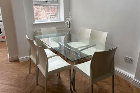 8 bedroom house to rent - Photo 4