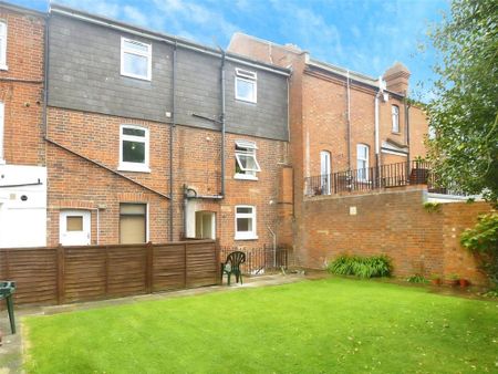 1 bedroom apartment to rent - Photo 5