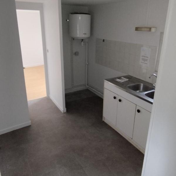 2 PIECES PROCHE CENTRE VILLE - Photo 1