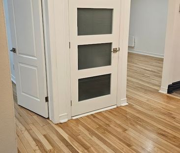 Logement 5 1/2 spacieux à louer sur la rue Des Ormeaux (Anjou) – Di... - Photo 6