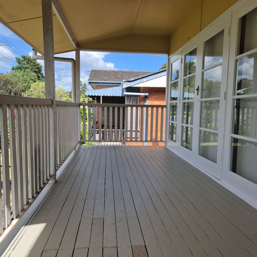 1 Nakina Street, 4215, Southport Qld - Photo 1