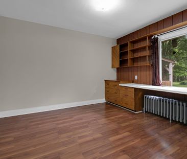 For Lease - 5373 Aurora Road, Whitchurch-Stouffville, Ontario - Photo 2
