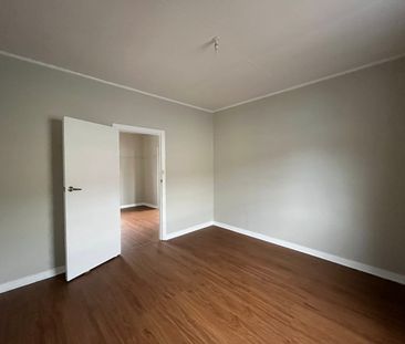 PERFECT LOCATION IN CENTRAL TUNCURRY - Photo 3