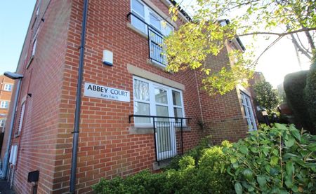 Abbey Court, Headingley - Photo 3