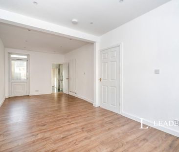 4 bedroom terraced house to rent - Photo 2