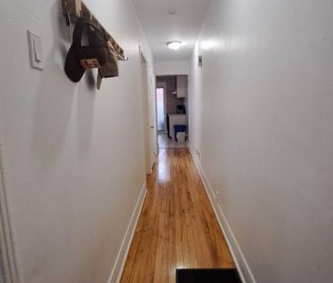 3 1/2 chambre ouverte- sur la Rue Bélanger (H1T 1B4) ; 3 1/2 open room - Photo 2