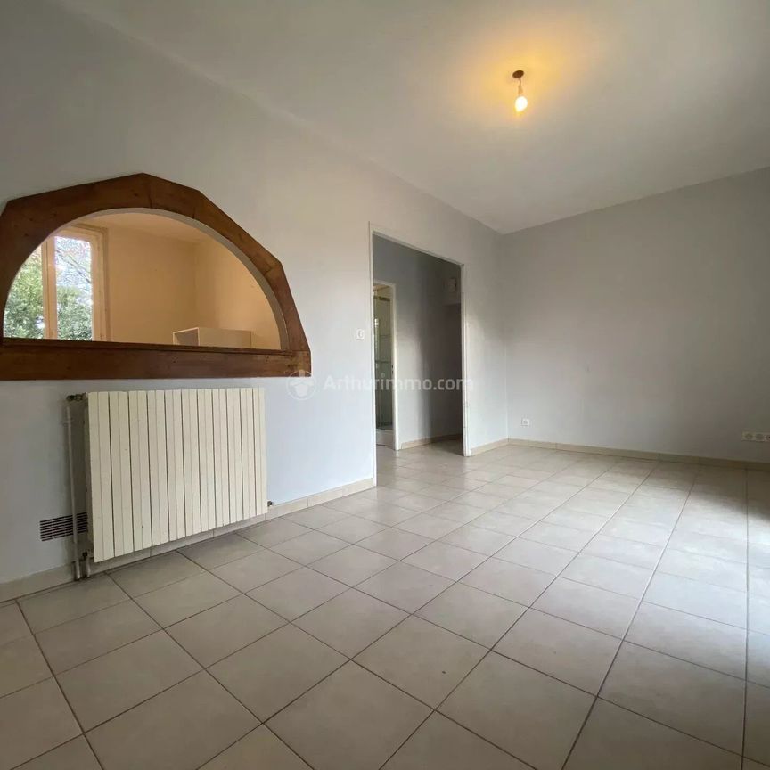 Location Maison 3 pièces 82 m2 à Gaillac - Photo 1