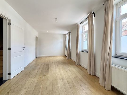 Maison - à louer - Photo 1