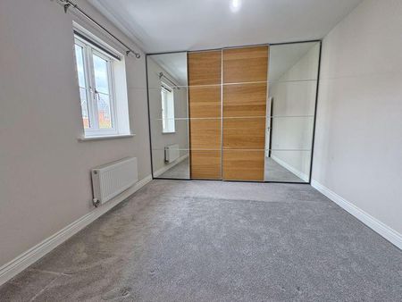 2 bedroom semi-detached house to rent - Photo 4