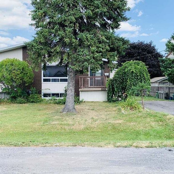 1259 Marenger Street, Orléans, Ottawa, ON - Photo 1