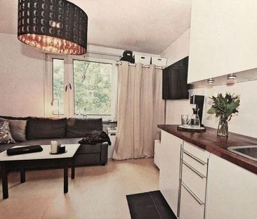 Vänortsstråket, Sollentuna - Photo 1