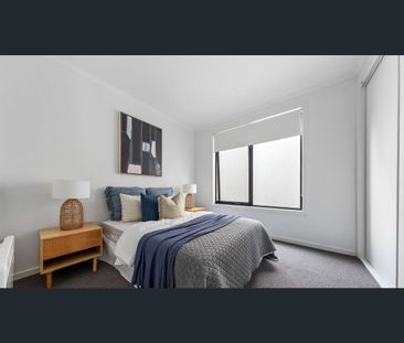 10 Padley Street, St Albans, Vic 3021 - Photo 1
