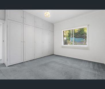 17 Pulbrook Parade, Hornsby, NSW 2077 - Photo 2