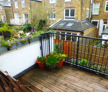 Churchill Road, Norwich - Photo 1