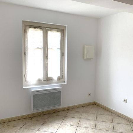 Location Appartement 2 pièces 24m² NARBONNE 11100 - Photo 4