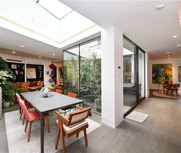 2 bedroom conversion flat with 1 reception and 2 bathrooms in 10 Fr... - Photo 6