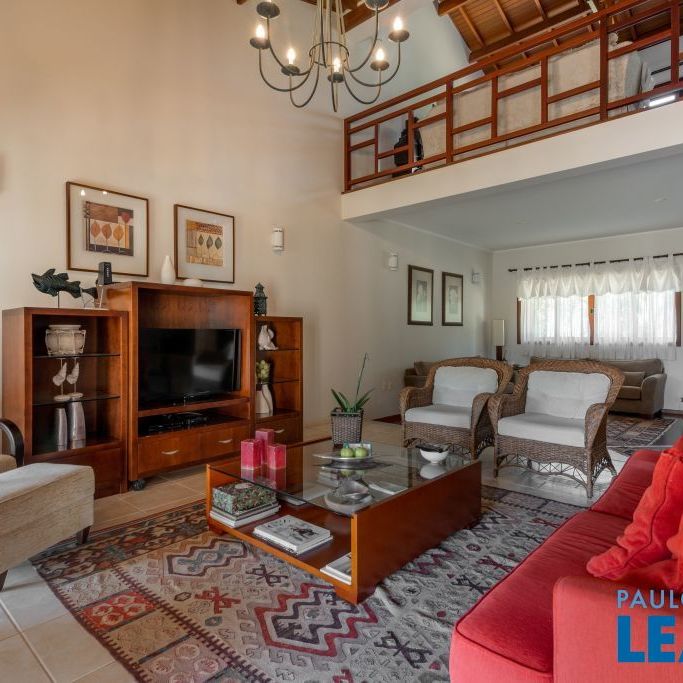 Casa Assobradada - Foto 1