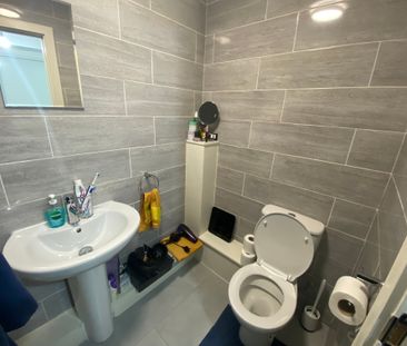 Windway Road, . - Photo 1